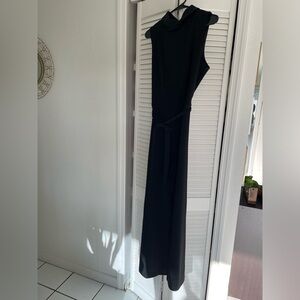 Elegant Black Sleeveless Dress